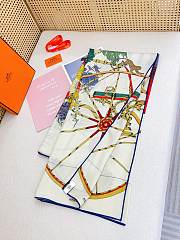Hermes La Nature En Voyage Scarf 90 Ivoire/Rouge H/Vert Loden - 88.5x88.5cm - 5