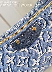 LV Pochette Hills Monogram Embleme Bleu M2A155 - 18.5x11x6.5cm - 4