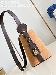 LV All In BB Suede Beige Trench M29834 - 16x18x12cm - 3
