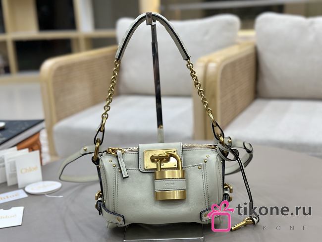 Chloe Small Paddington Crossbody Bag in Grained Leather White - 22x15x10cm - 1