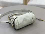 Chloe Small Paddington Crossbody Bag in Grained Leather White - 22x15x10cm - 6