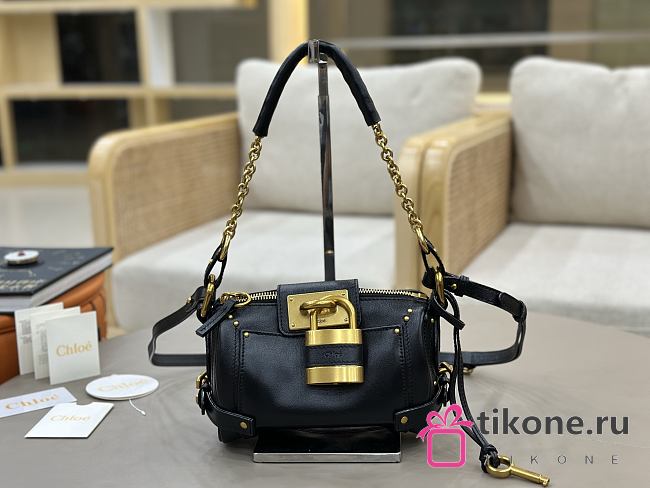 Chloe Small Paddington Crossbody Bag in Grained Leather Black - 22x15x10cm - 1