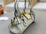 Chloe Small Paddington Bag In Grained Leather Off White - 26x12x12cm - 3
