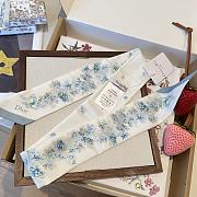 Dior Lilac Bouquet Mitzah Scarf White and Blue Silk Twill - 105x6cm - 3