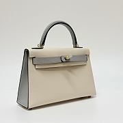 Hermes Kelly 19 Epsom Leather Gold Hardware Milkshake White/Light Gray - 20x13x6cm - 5