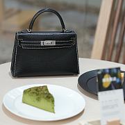 Hermes Kelly 19 Epsom Leather Silver Hardware Black/White - 20x13x6cmm - 4