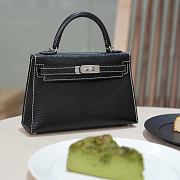 Hermes Kelly 19 Epsom Leather Silver Hardware Black/White - 20x13x6cmm - 2