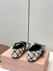 Miumiu Bouclé Check Ballerinas Ivory/Black 5F653E - 6