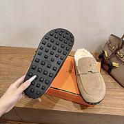 Hermes Mix Mule Suede and Shearling Beige Sadle/Écru - 4