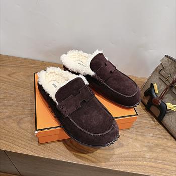 Hermes Mix Mule Suede and Shearling Marron Ébène/Écru