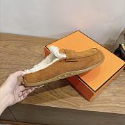 Hermes Mix Mule Suede and Shearling Gold/Écru - 2