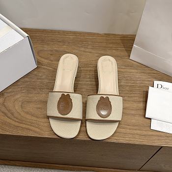 Dioriviera Dior Médaillon Heeled Slide Natural Embroidered Cotton and Cognac Brown Calfskin 3.5cm