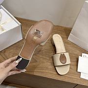 Dioriviera Dior Médaillon Heeled Slide Natural Embroidered Cotton and Cognac Brown Calfskin 3.5cm - 2