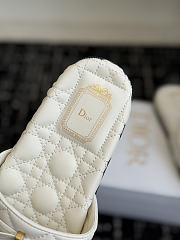 Dior Cannage Slide White Quilted Cannage Lambskin KCO603CQL - 2