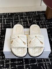 Dior Cannage Slide White Quilted Cannage Lambskin KCO603CQL - 4