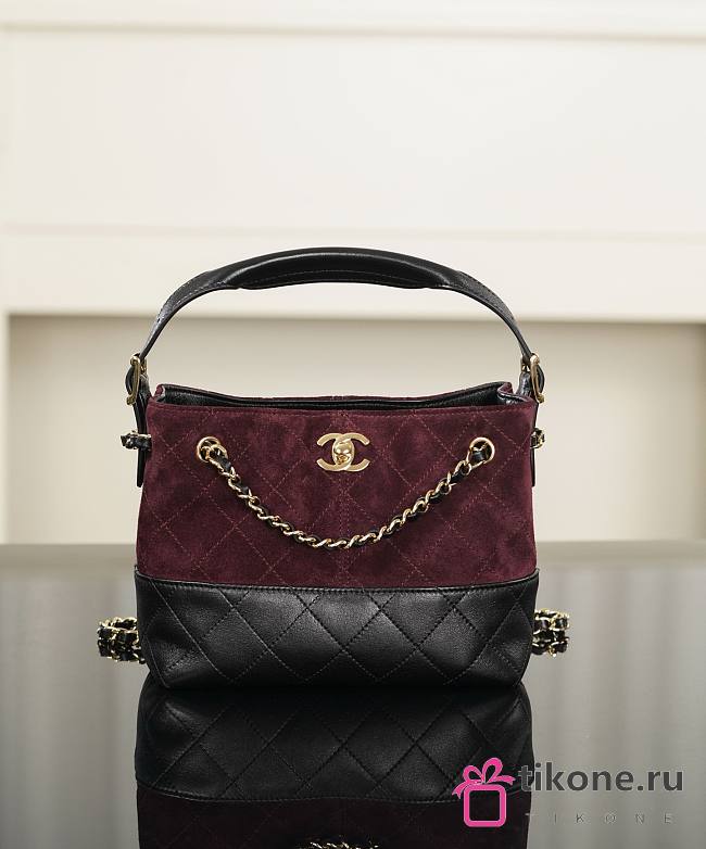 Chanel Mini Tote Suede Calfskin, Shiny Lambskin & Gold-Tone Metal Burgundy & Black - 20x15.5x8.5cm - 1