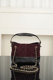 Chanel Mini Tote Suede Calfskin, Shiny Lambskin & Gold-Tone Metal Burgundy & Black - 20x15.5x8.5cm - 4