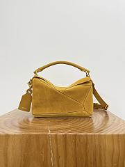 Loewe Small Featherlight Puzzle Bag In Suede Ochre - 24x16.5x10.5cm - 6