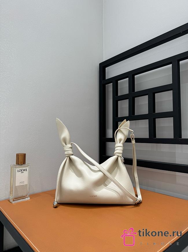 Loewe Mini Scarf Bag In Smooth Calfskin Soft White - 24.5x14.5x6cm - 1
