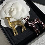 Chanel Stud Earrings Metal & Resin Golden, Brown & White ABH820 - 3