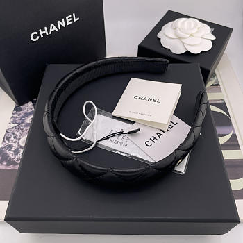 Chanel Headband Lamskin Leather Black