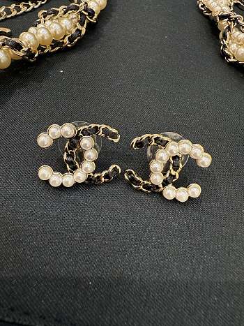 Chanel Pearl Lambskin Chain CC Stud Earrings Gold Black