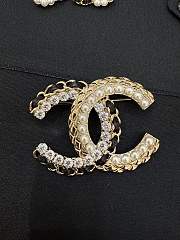 Chanel Pearl Lambskin Chain CC Brooch Gold Black - 1