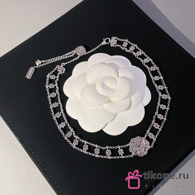 Chanel Bouton de Camélia Supple Choker 18K White Gold, Diamonds - 1