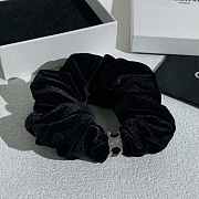 Celine Scrunchy Velvet Black - 3