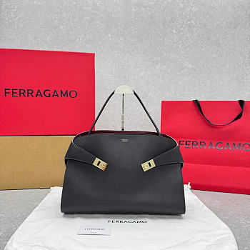 Ferragamo Hug Handbag L Grain Calfskin Black - 38x24x22cm