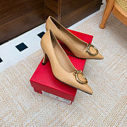  Ferragamo Maxi Gancini Pump Amaretti 7cm - 5