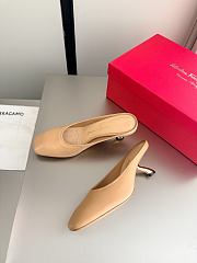  Ferragamo S-shaped Heel Mule Camel 5cm - 3