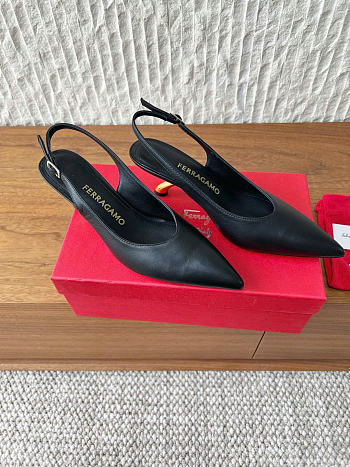 Ferragamo S-shaped Heel Slingback Black 5cm