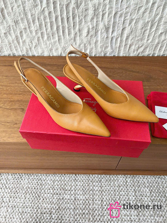 Ferragamo S-shaped Heel Slingback Natural Brown 5cm - 1