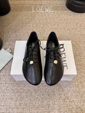 Loewe Pebble Soft Lace-up in Nappa Calfskin Black
