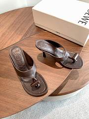 Loewe Toggle Sandal In Shiny Smoot Calfskin Oak 9cm - 5