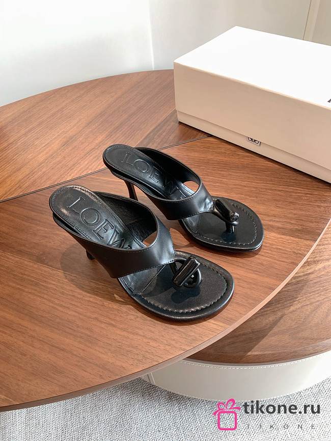 Loewe Toggle Sandal In Shiny Smoot Calfskin Black 9cm - 1