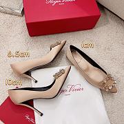 Roger Vivier Efflorescence Pumps in Satin Pink 6.5cm  - 2
