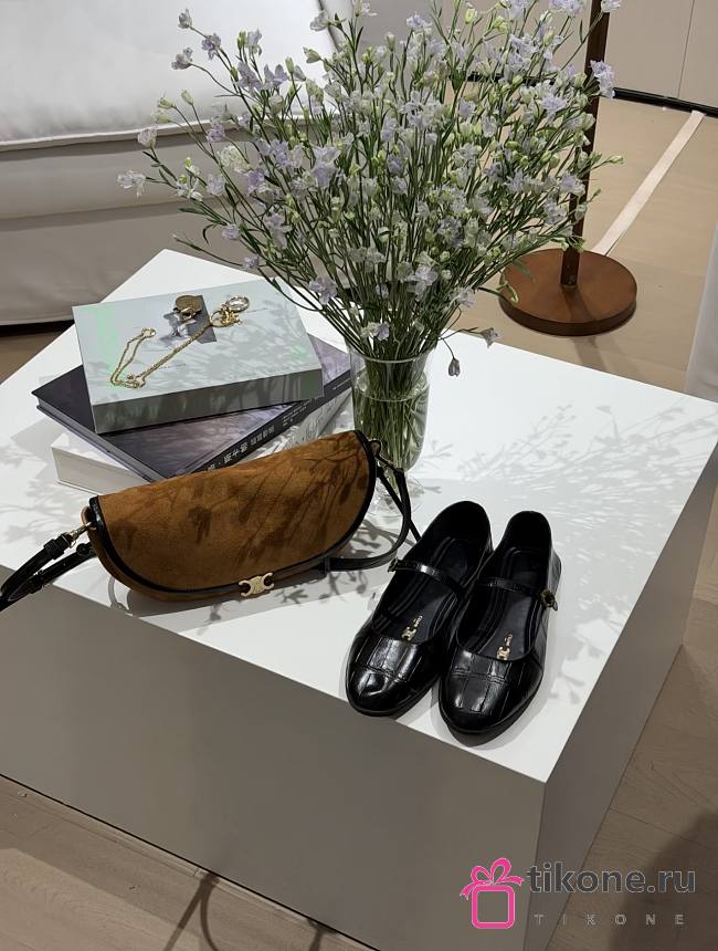 Celine MJ In Croc-Stamped Leather Black - 1
