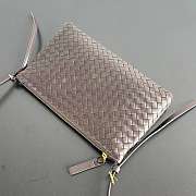 Bottega Veneta Intrecciato Piccolo Medium Pouch Espresso - 24.5x15cm - 2