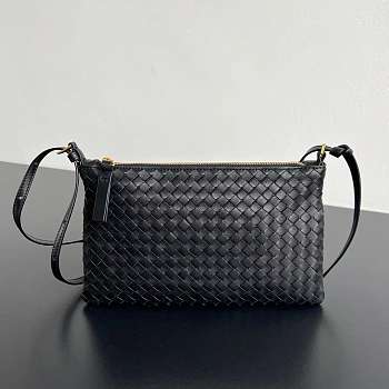 Bottega Veneta Intrecciato Piccolo Medium Pouch Black - 24.5x15cm