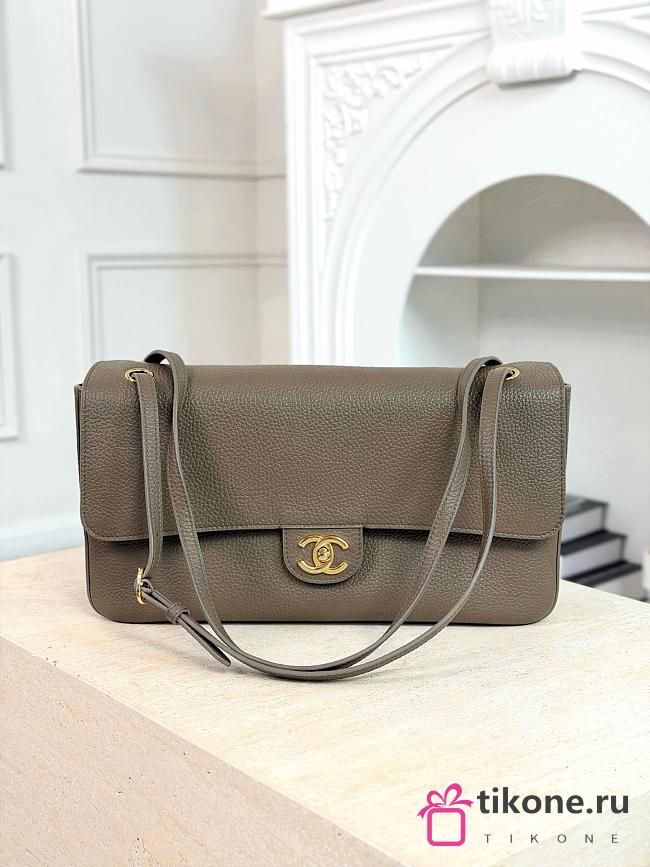 Chanel Maxi Flapbag Grained Calfskin & Gold Metal Dark Khaki AS6231 - 32x19.5x10cm - 1