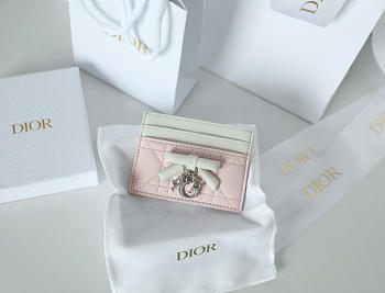 Lady Dior Freesia Card Holder Two-Tone Soupir Pink and Latte Cannage Lambskin - 10.5x8x0.5cm