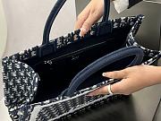 Medium Dior Book Tote with Strap Blue Dior Oblique Embroidery and White Lace - 36x27.5x16.5cm - 5