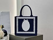 Small Dior Book Tote with Strap Blue Dior Oblique Embroidery with White Lace and Dior Medaillon - 26.5x22x14cm) - 3