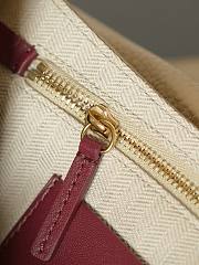 Chanel Small Flap Bag Grained Shiny Calfskin & Gold-Tone Metal Light Brown AS6625 - 23x16x6cm - 2