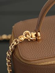 Chanel Vanity with Chain Grained Calfskin & Gold-Tone Metal Brown AP5574 - 20x12x9cm - 4