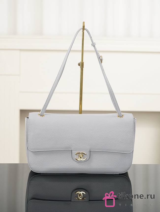 Chanel Maxi Flapbag Grained Calfskin & Gold Metal Gray AS6231 - 32x19.5x10cm - 1
