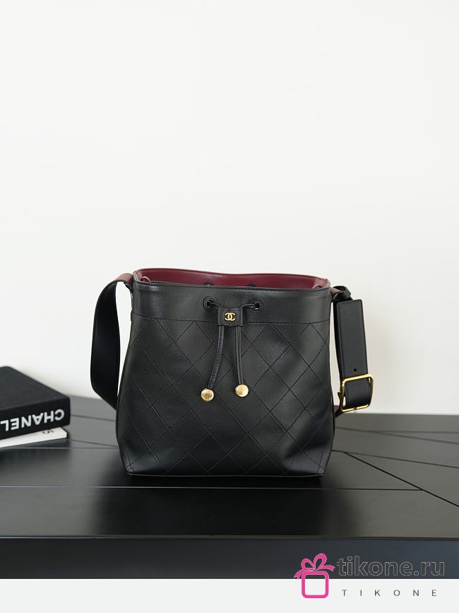 Chanel Bucket Bag Calfskin & Gold-Tone Metal Black AS6584 - 23x23x14.5cm - 1