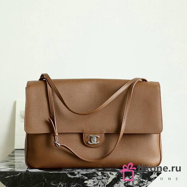 Maxi Flap Bag Grained Calfskin & Silver Metal Camel AS6233 - 38.5x26x11cm - 1